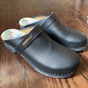 Brand new Vintage Strövels Men EUR 47 Wood Sole Leather Upper black